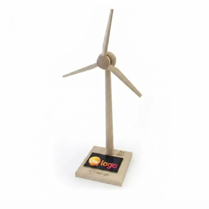 Grote wind- en zonne-energiecentrale, op maat te monteren