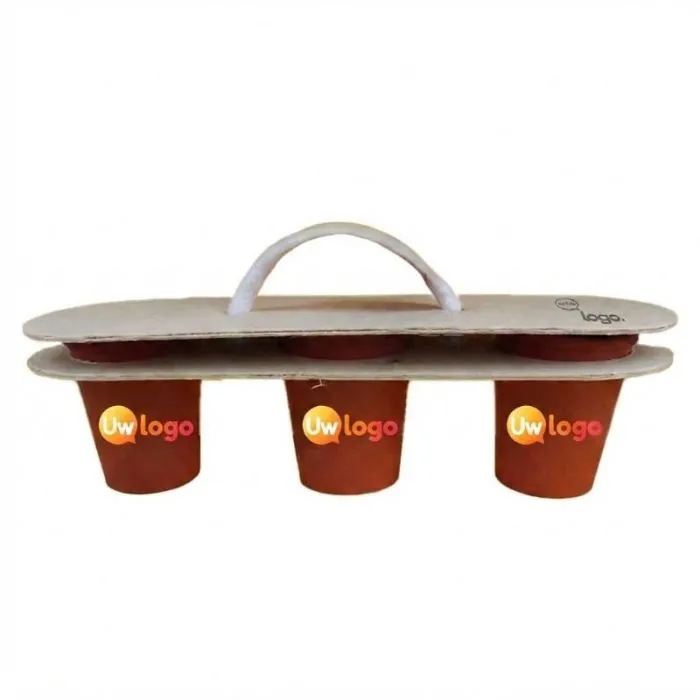 Personaliseerbare plantenset voor reclamedoeleinden – Set van drie terracotta potten