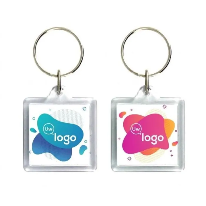 Gepersonaliseerde vierkante sleutelhanger van acryl