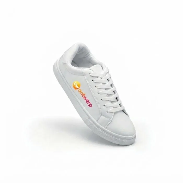 PU-sportschoenen, maat 40, reclameartikelen van BLANCOS