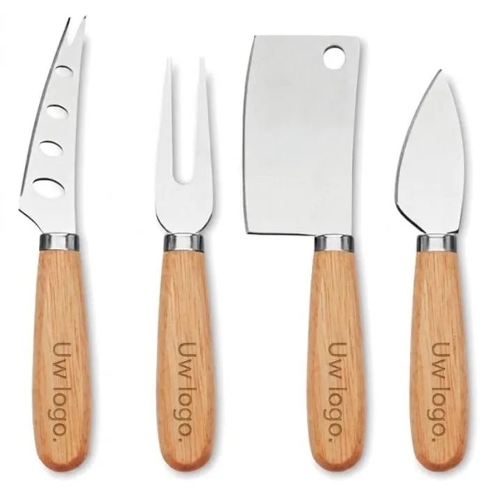 Set van 4 personaliseerbare kaasmesjes van roestvrij staal - CAMEMBERT