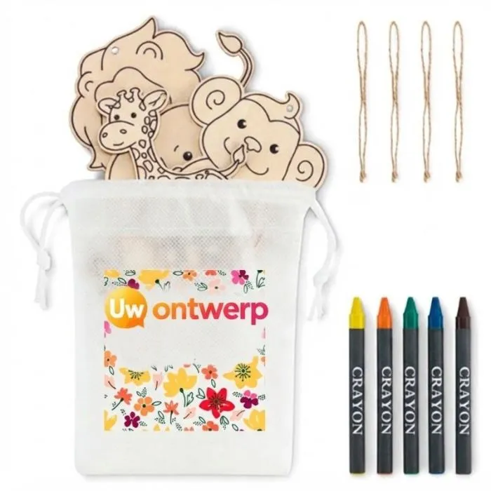Houten hangers om in te kleuren: creatieve reclameartikelen die je zelf kunt personaliseren - THEZOO