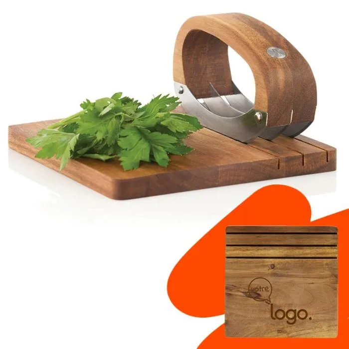 Hachoir publicitaire RoccaVerde avec planche en bois d’acacia AdHoc