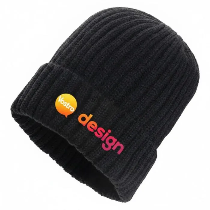 Cappellino Kennedi personalizzato realizzato con materiali riciclati e tracciabilità AWARE™