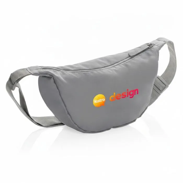 Borsa unisex versatile personalizzata in poliestere riciclato Aware™ con tracolla regolabile